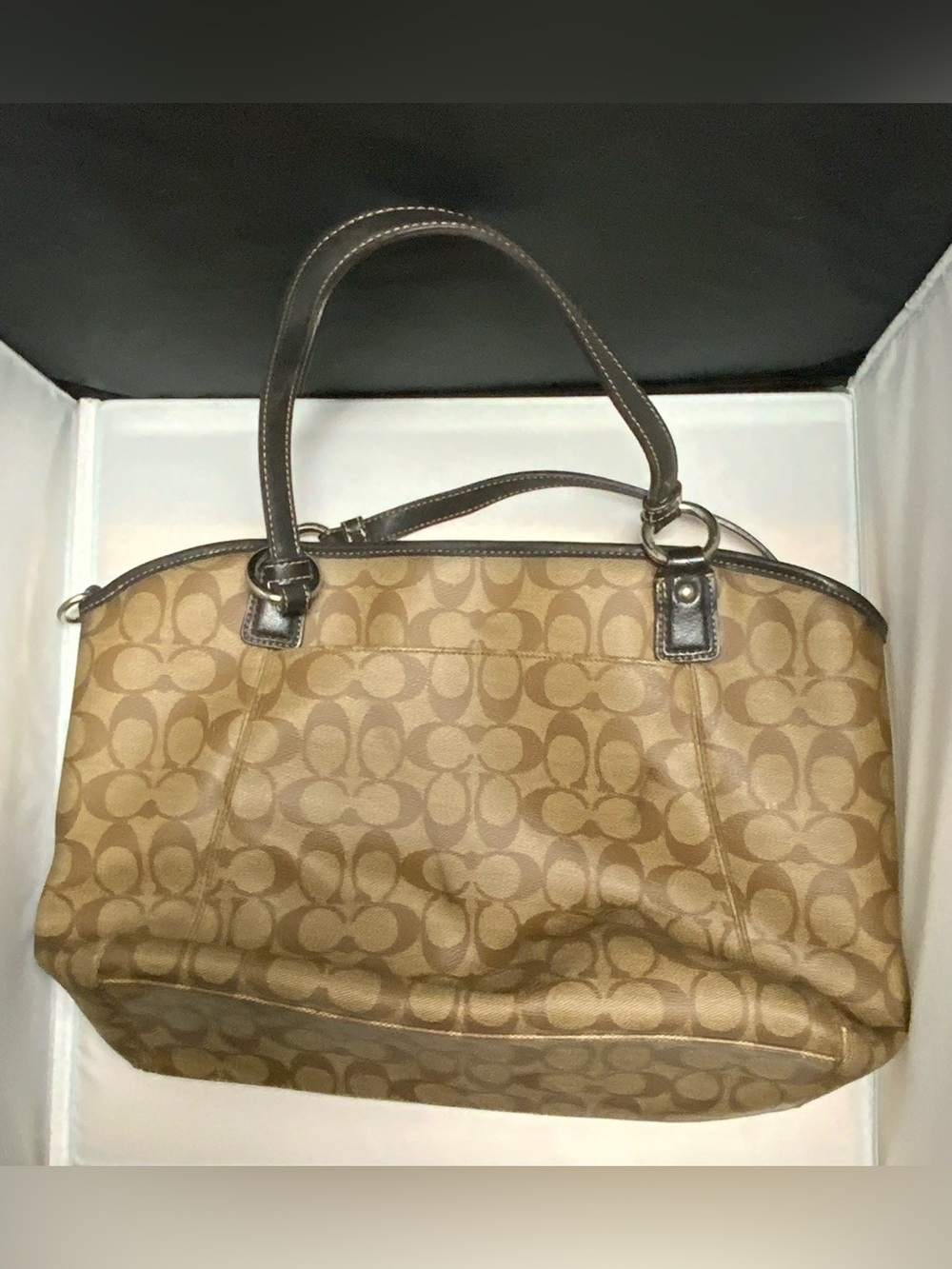 Coach Brown Tan Logo Large Shoulder Bag with Zipper and Brand Tag - Picture 5 of 6